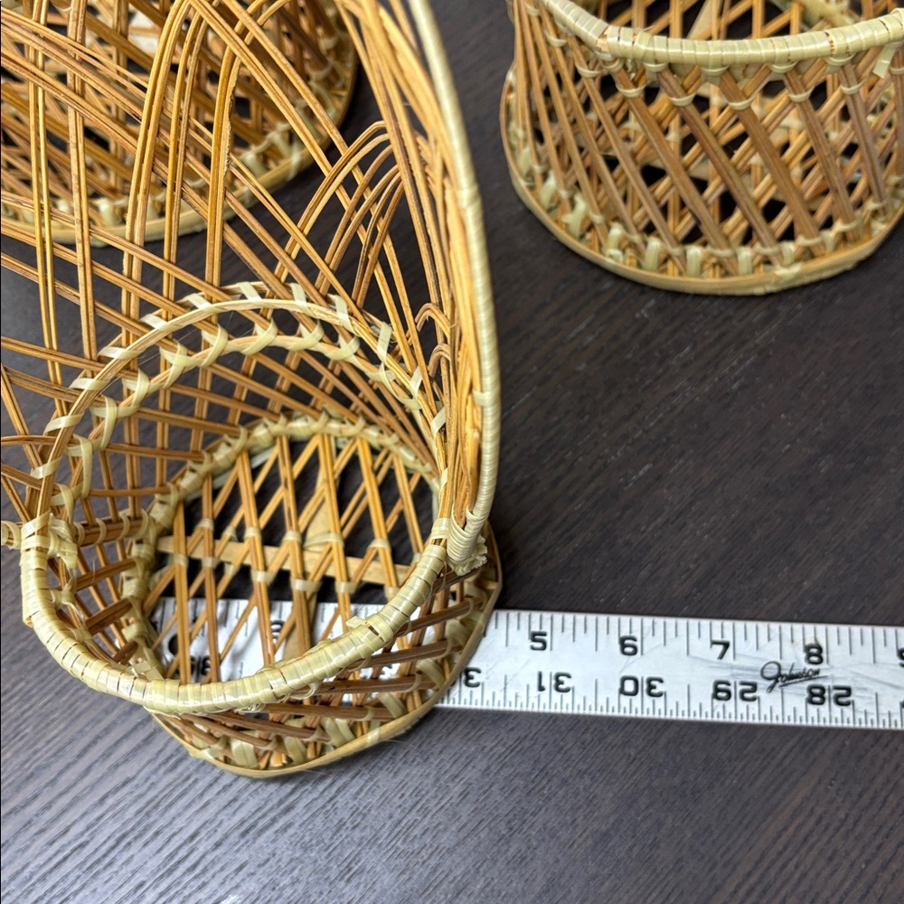 Vintage Nesting Wicker Basket Set Peacock Chair Style Plant Holders Home Decor - Picture 8 of 10